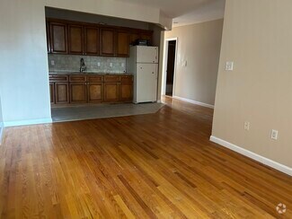 Building Photo - 1284 Arnow Ave