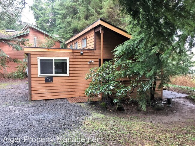 Building Photo - 2 br, 1 bath House - 5492 NE Gamblewood Rd.