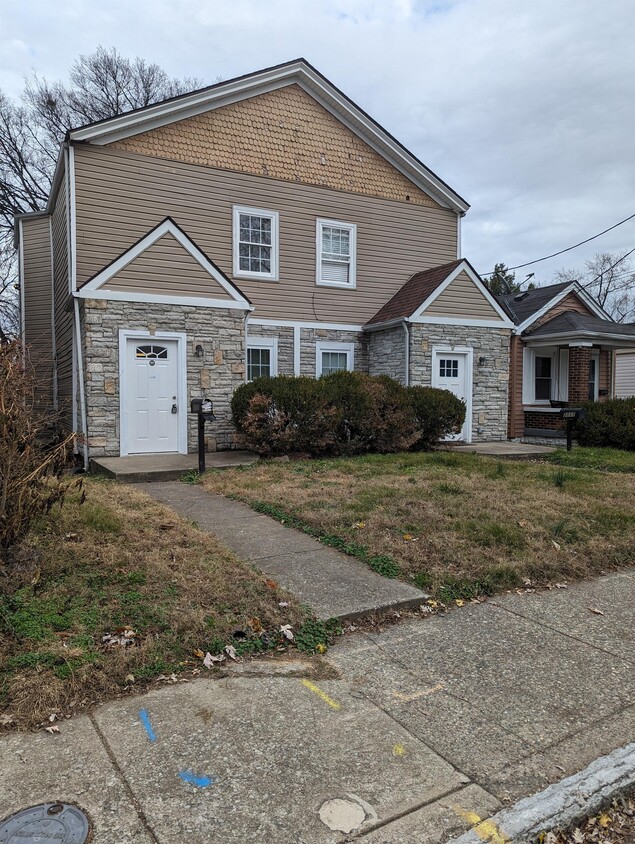 2115 Bradley Ave, Louisville, KY 40217 House Rental in Louisville, KY