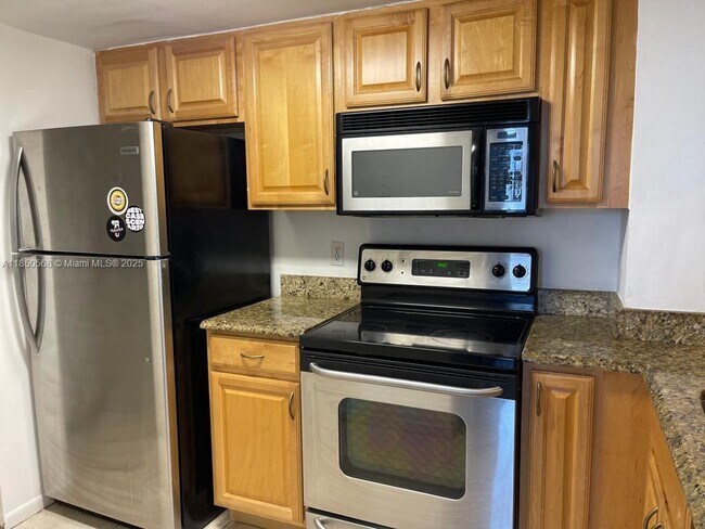 Foto del edificio - 770 Claughton Island Dr