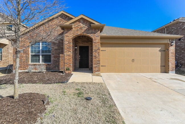 Building Photo - 806 Platinum Dr