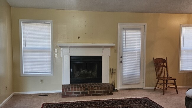 Foto del edificio - 4014 Yarmouth Rd