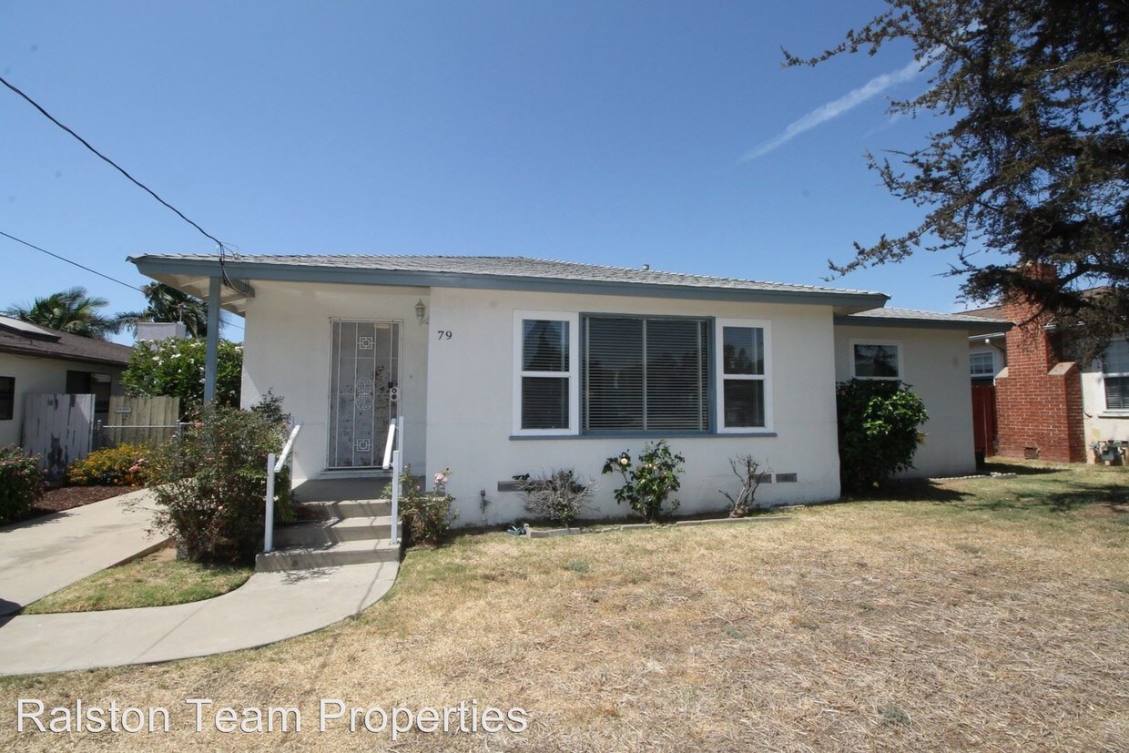 Primary Photo - 3 br, 1 bath House - 79 J St.
