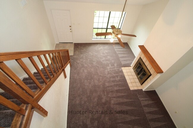 Foto del edificio - Two-Story Dream!