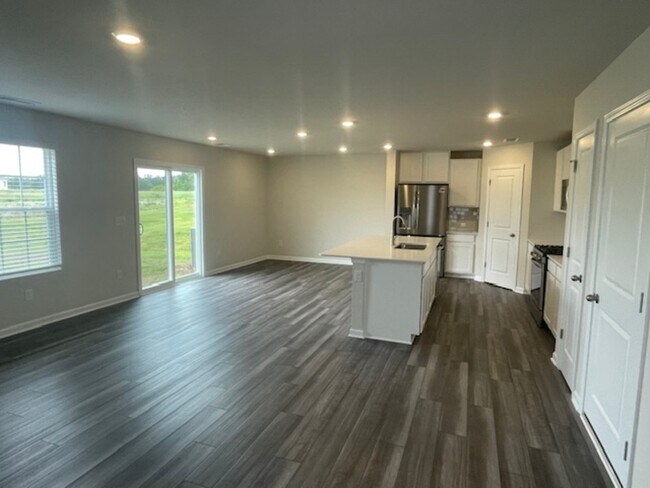 Foto del edificio - 10216 Chatham Run Ln