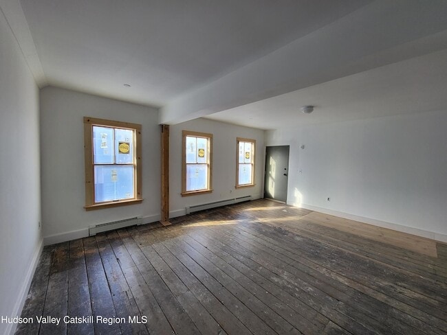 Building Photo - 510 State St