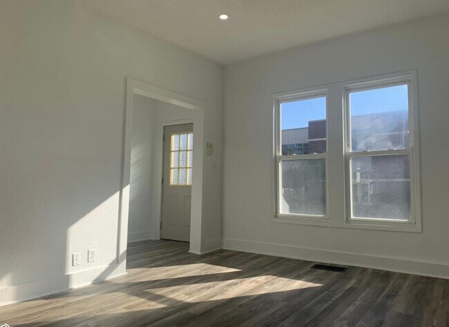 Foto del edificio - 1109 S 9th St