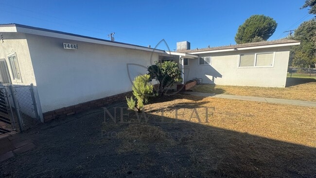 Foto del edificio - 1444 E Colton Ave
