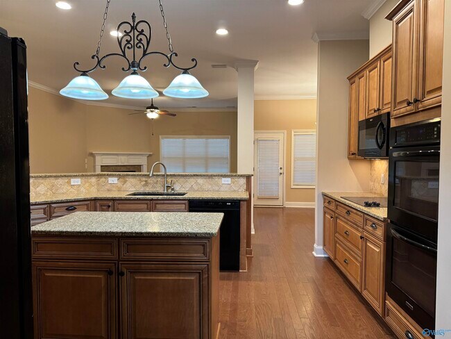 Foto del edificio - 2275 Towne Park Dr SW