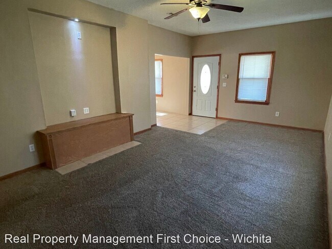 Building Photo - 3 br, 2 bath House - 548 N Volutsia St
