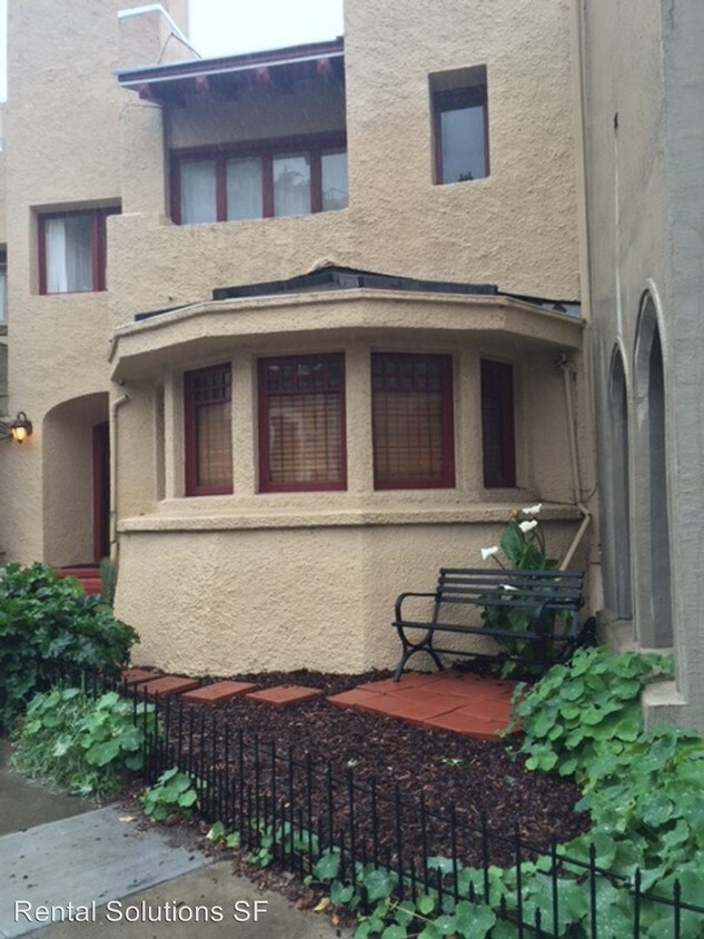 Primary Photo - 1077 Ashbury St