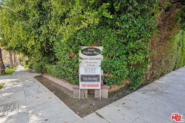 Foto del edificio - 9000 Clifton Wy