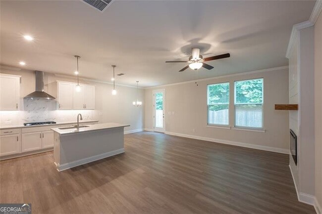 Building Photo - 717 Stickley Oak Way