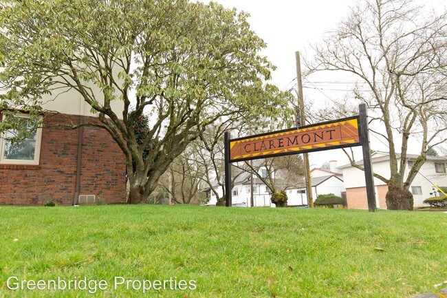 Building Photo - 4109 SE Morrison St