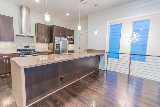 Foto del edificio - 5325 Lillian St