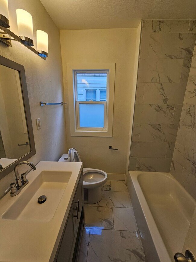 Building Photo - 4455-4457 N 30th St. (Duplex)