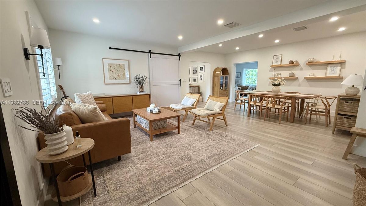 Foto del edificio - 5785 SW 54th Terrace