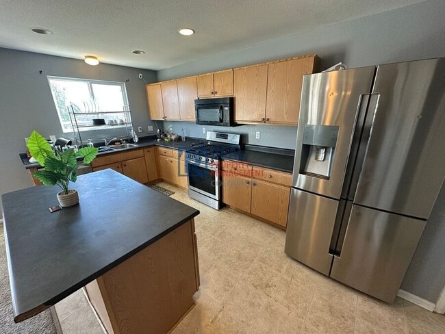 Foto del edificio - 5528 Lewiston Ct