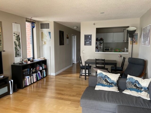 Foto del edificio - 3660 N Lake Shore Dr