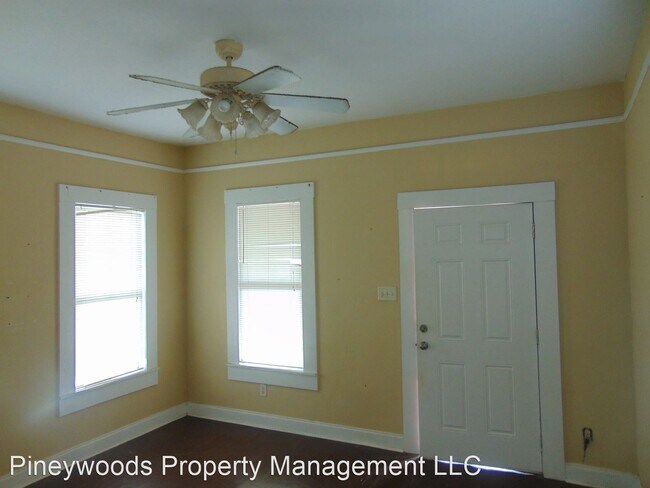 Building Photo - 2 br, 1 bath House - 2506 1/2 E Columbus Dr