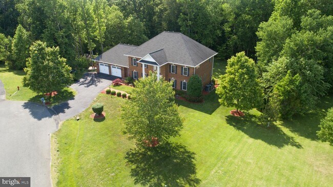 Building Photo - 8411 Broadmore Ln