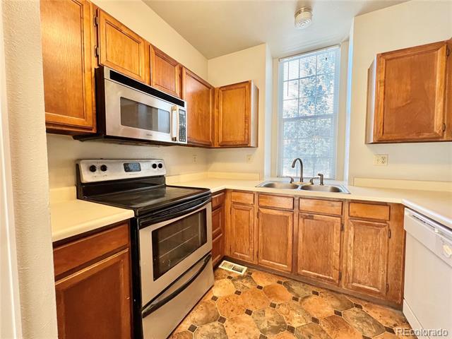 Building Photo - 10562 Routt Ln