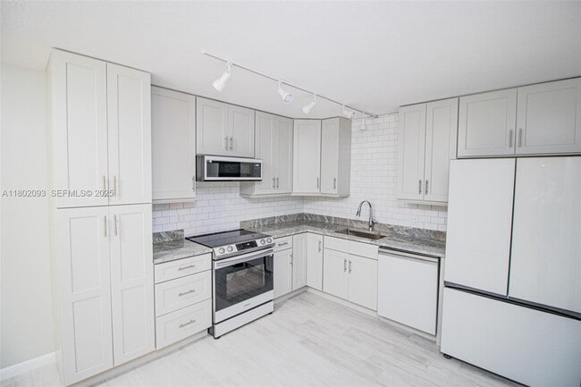 Foto del edificio - 1410 14th Terrace