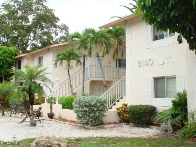 Foto del edificio - 8140 Country Rd