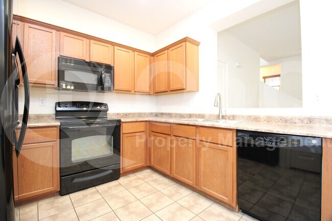 Foto del edificio - 2840 S Brett St