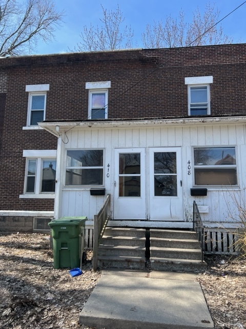 Primary Photo - 410 Sunnyside Ave