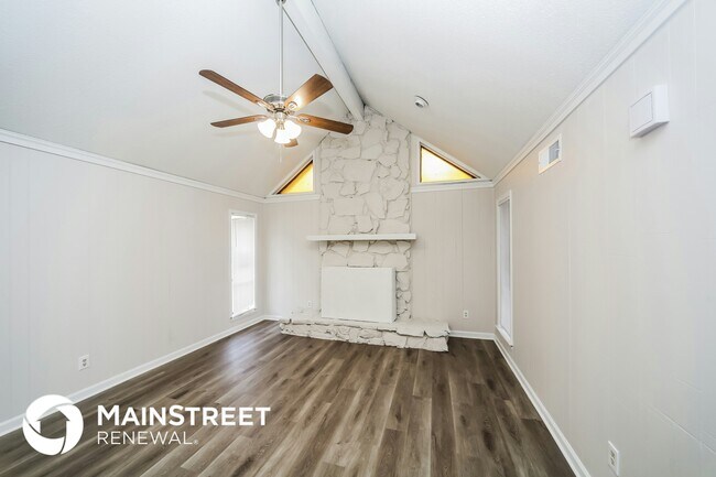 Foto del edificio - 3453 Cloudland Dr