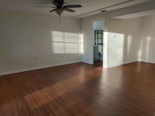 Foto del edificio - 708 Wilderness Rd