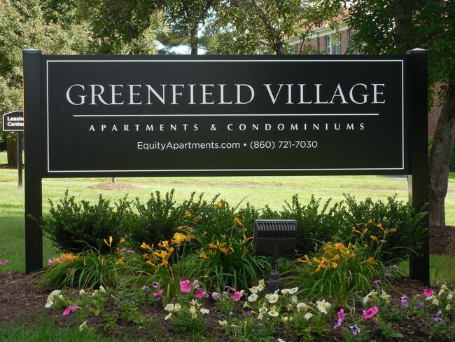 Foto del edificio - 37 Robbins Ln