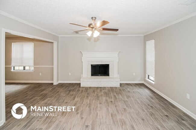 Building Photo - 6645 Chauncey