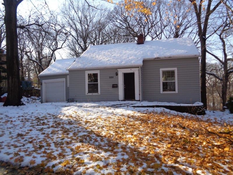 Primary Photo - 1184 Logan Ave Elgin, IL 60120