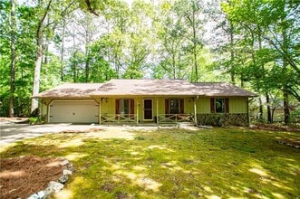 Building Photo - 1499 Stonington Ct