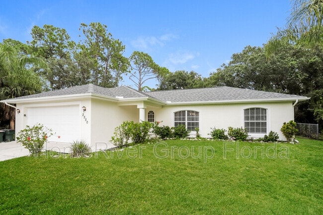 Building Photo - 2550 Comet Ln