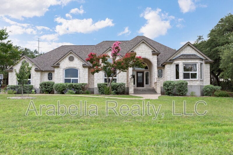 Foto principal - 1702 Shepherds Ranch