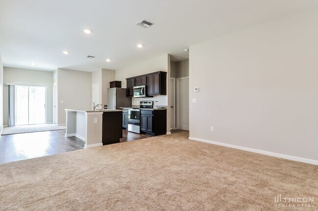 Foto del edificio - 34871 Daisy Meadow Loop