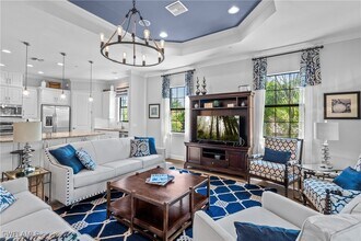 Building Photo - 8756 Bellano Ct