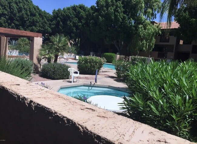 Building Photo - 3031 N Civic Center Plz