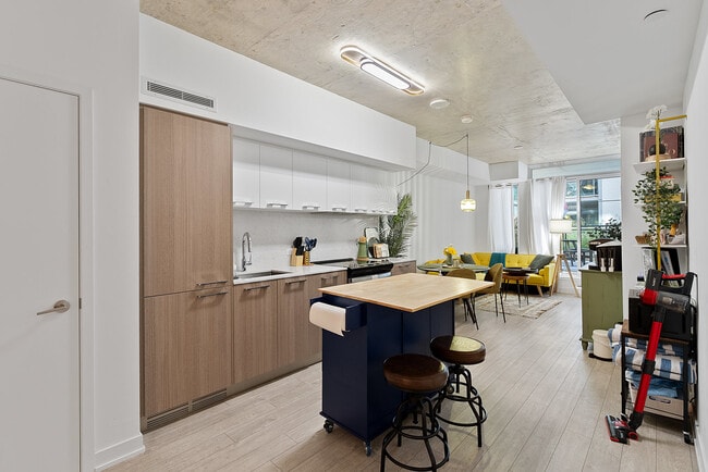 Building Photo - 45 Baseball Pl