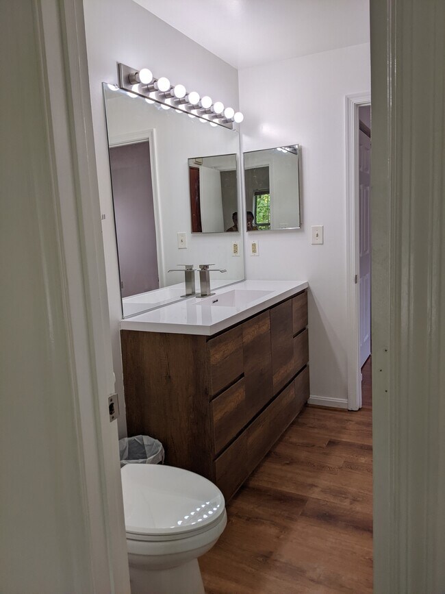 Foto del edificio - 15764 Easthaven Ct