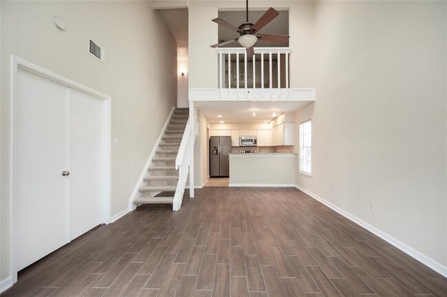 Building Photo - 12251 Copper Tree Pvt Ln