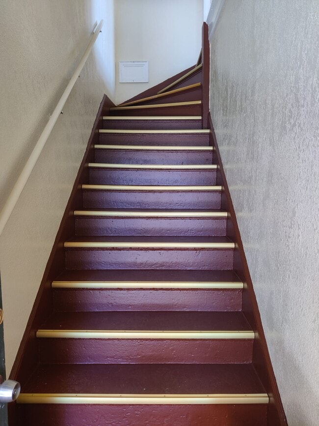 Second floor staircase - 1946 New England St