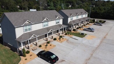 Building Photo - 250 Beals Chapel Rd