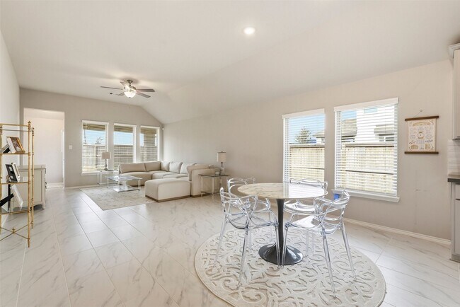 Foto del edificio - 10526 Cabot Trl