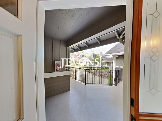 Foto del edificio - 3632 255th Ln SE
