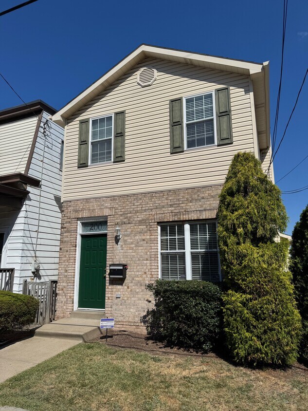 Foto principal - 200 Prospect St