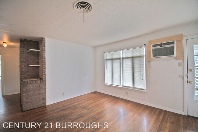 Foto del edificio - 3 br, 1 bath House - 554 Blaze